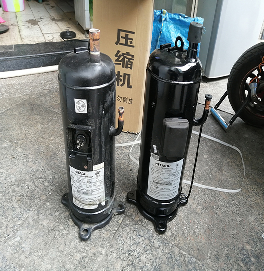 瑞丽中央空调压缩机的更换维修